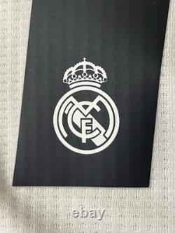 Real Madrid Modric CL Croatia Size Medium Authentic Player Heat Ready Jersey