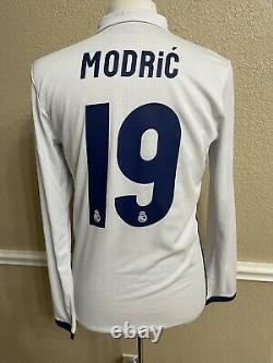 Real Madrid Modric Croatia Champions Player Issue Adizero Jersey Football Shirt