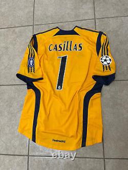 Real Madrid Player Issue Formotion L Shirt Goalkeeper Iker Casillas Jersey