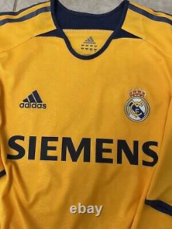Real Madrid Player Issue Formotion L Shirt Goalkeeper Iker Casillas Jersey