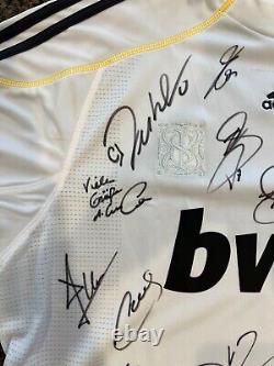 Real Madrid Signed Team Jersey 2009/10 Season Cristiano Ronaldo + 22 Others