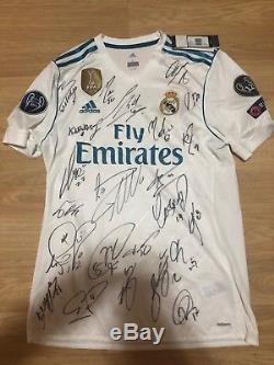 Real Madrid Team signed jersey