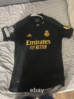 Real Madrid Third 23/24 Men's Medium Bellingham #5 Jersey