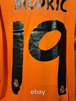 Real Madrid Third Away L/S Shirt Jersey 2013/2014 No. 19 Modric XL