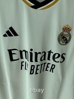 Real Madrid White 2023/2024 Adidas Home Jersey NWOT (HR3796) Sz L
