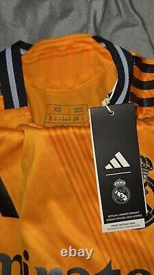 Real Madrid jersey 23/24 Limited Edition authentic Away Jersey. XS MODRIC 10