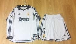 Real Madrid rare vintage M size jersey 2001 Long sleeve + shorts