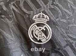 Real Madrid third kit 24/25 Short sleeve slim fit Large no number