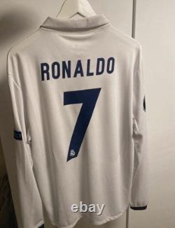 Real madrid 2016/17 jersey Size L