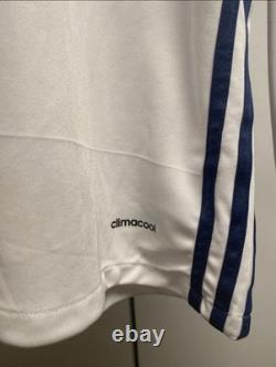 Real madrid 2016/17 jersey Size L