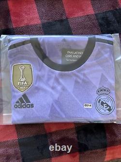 Rodrygol #21 Men's LARGE Authentic Real Madrid Away Champions League Jersey