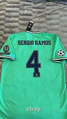 Sergio Ramos #4 Real Madrid Away Jersey Mens LARGE