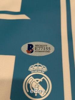 Sergio Ramos Autographed/Signed Jersey Beckett COA Real Madrid