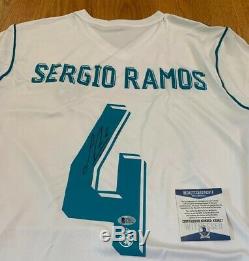 Sergio Ramos autographed authentic jersey Real Madrid C. F. Beckett