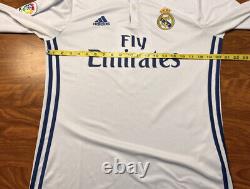 Sergio Ramos real madrid jersey (size Medium)