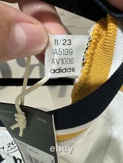 Toni Kroos #8 Men's XL Adidas Real Madrid Authentic Champions Final Jersey