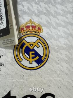 Valverde #8 Mens MEDIUM Adidas Real Madrid Authentic Super Copa Jersey