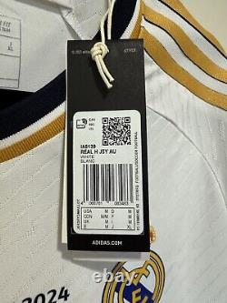 Vini Jr 7 Men's MEDIUM Adidas Real Madrid Authentic Champions Final Jersey