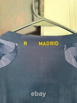 Vini Jr #7 Mens L Adidas Real Madrid Away Limited Edition Authentic Jersey
