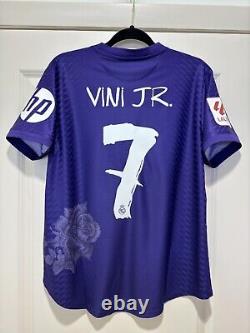Vini Jr. #7 WOMENS LARGE Adidas Y-3 Real Madrid Authentic Fourth Jersey