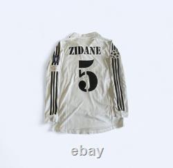 Vintage 2002-03 Adidas Zidane #5 Real Madrid Men Size Small White Longsleeve