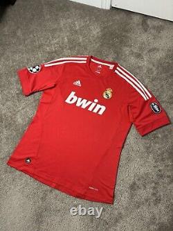 Vintage Mens Jersey Real Madrid 2011-12 Third Soccer Jersey Adidas V13597 Size L