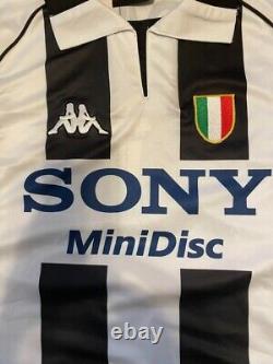 Zidane Kappa Juventus soccer Jersey shirt 97/98 #21 Size M Real Madrid Football