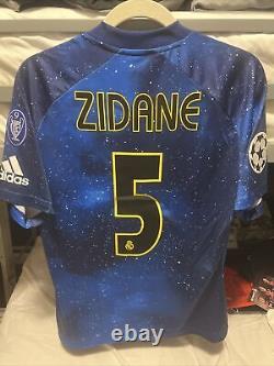 Zidane Real Madrid Soccer Jersey EA Sports Galaxy Adidas Men Med with Patches